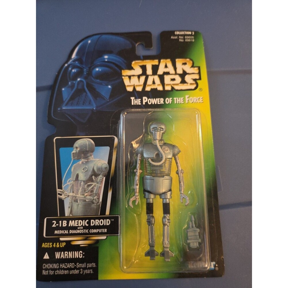 Kenner 2-1B Medic Droid With Medical Diagnostic Computer Action Figure